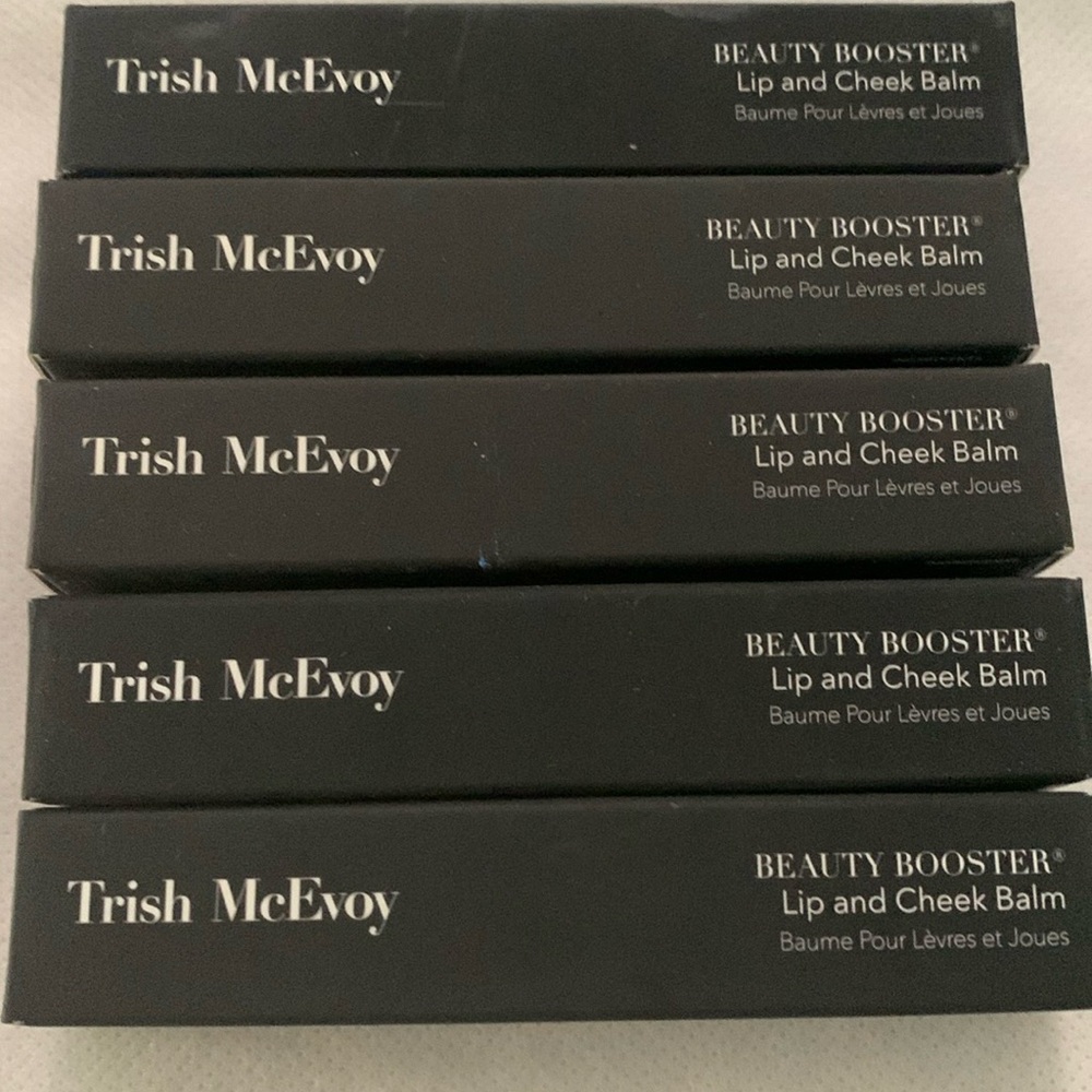 TRISH McEvoy Beauty Booster